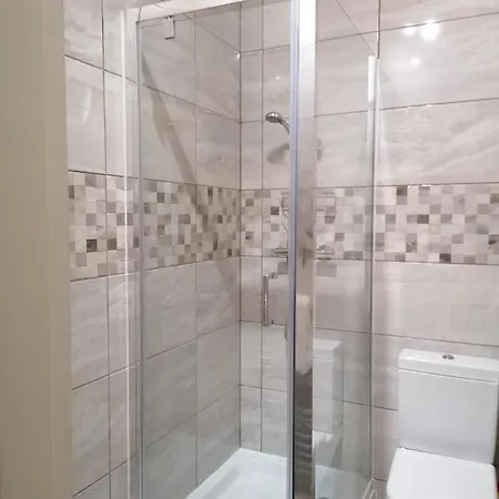 Great Location, Quiet Yet 5 Mins To Centre With Walks From The Door And Parking Appartamento Bowness-on-Windermere